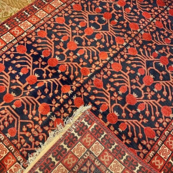 Vintage Khotan Rug - 5x8