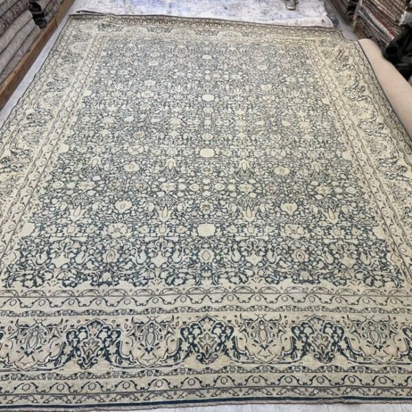 Vintage Traditional Rug - 10x14