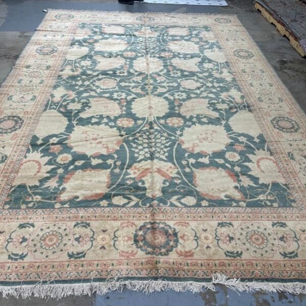 Vintage Floral Rug -10x14
