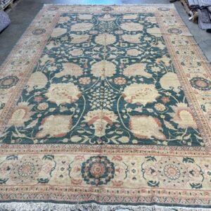 Vintage Floral Rug -10x14