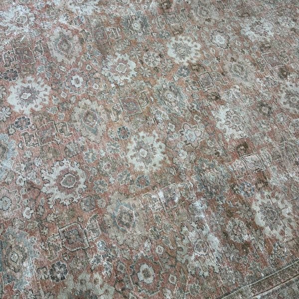 Antique Mahal Rug - 10x13