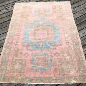 Vintage Persian Rug - 4x6