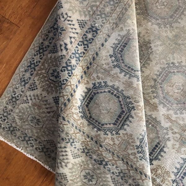 Vintage Turkish Rug - 7x10