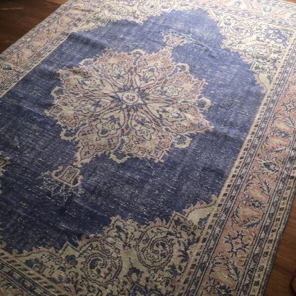 Vintage Turkish Rug - 7x10