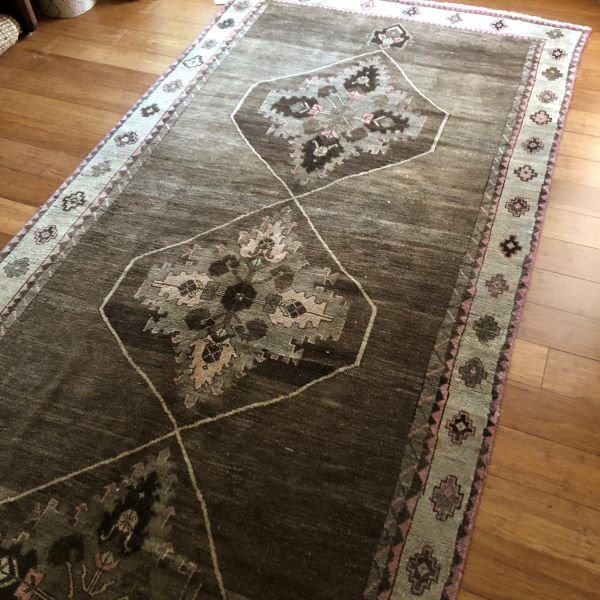 TU-KR-RUN_109.02 Vintage Kars Runner - 5x11