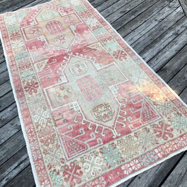 Turkish Vintage Runner - 4x9