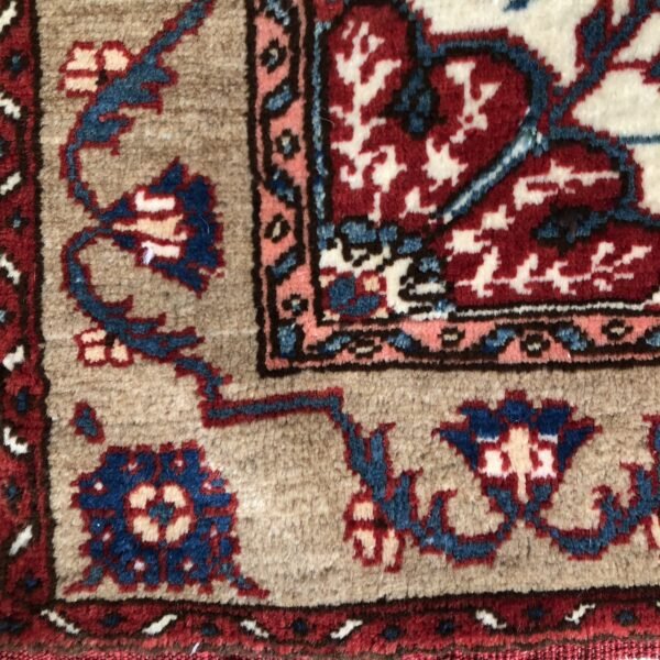Vintage Turkish Rug | Floral Medallion | 4x6