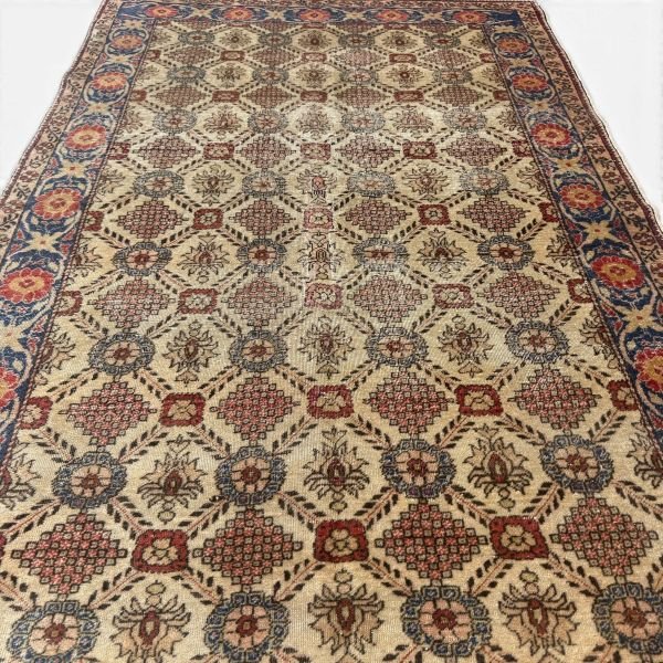 Antique Cappadocia Turkish Rug | Diamond Floral Geometric Design |4x7