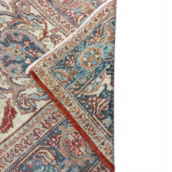 Antique Heriz Rug | Floral Medallion | 8x11