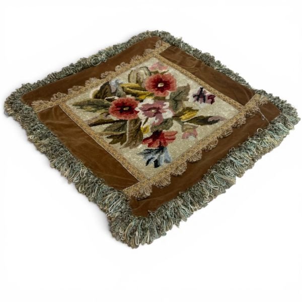IMG_7222-Photoroom-600w Vintage Savonnerie-Style Floral Cushion Cover 18x18