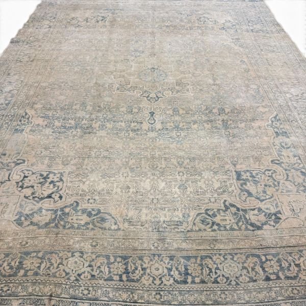 Antique Blue & Ivory Persian Rug | 8x11