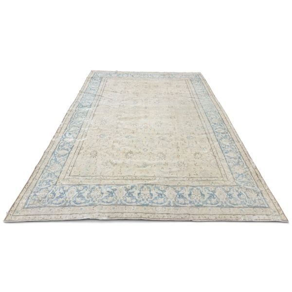 Antique Kirman Rug | Faded Ivory With Delicate Floral Motifs | 8x12