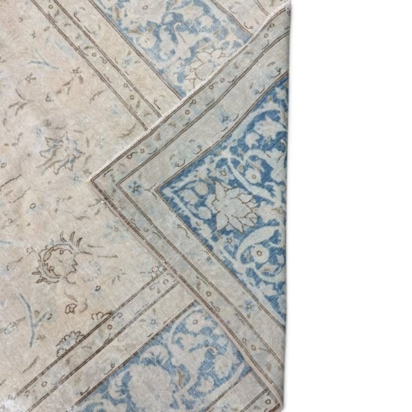 Antique Kirman Rug | Faded Ivory With Delicate Floral Motifs | 8x12